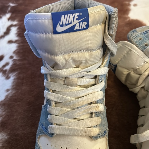 Jordan 1 Retro High Hyper Royal Smoke Grey - Size 7Y / Mens 7 / Womens 8.5 - Picture 2 of 9